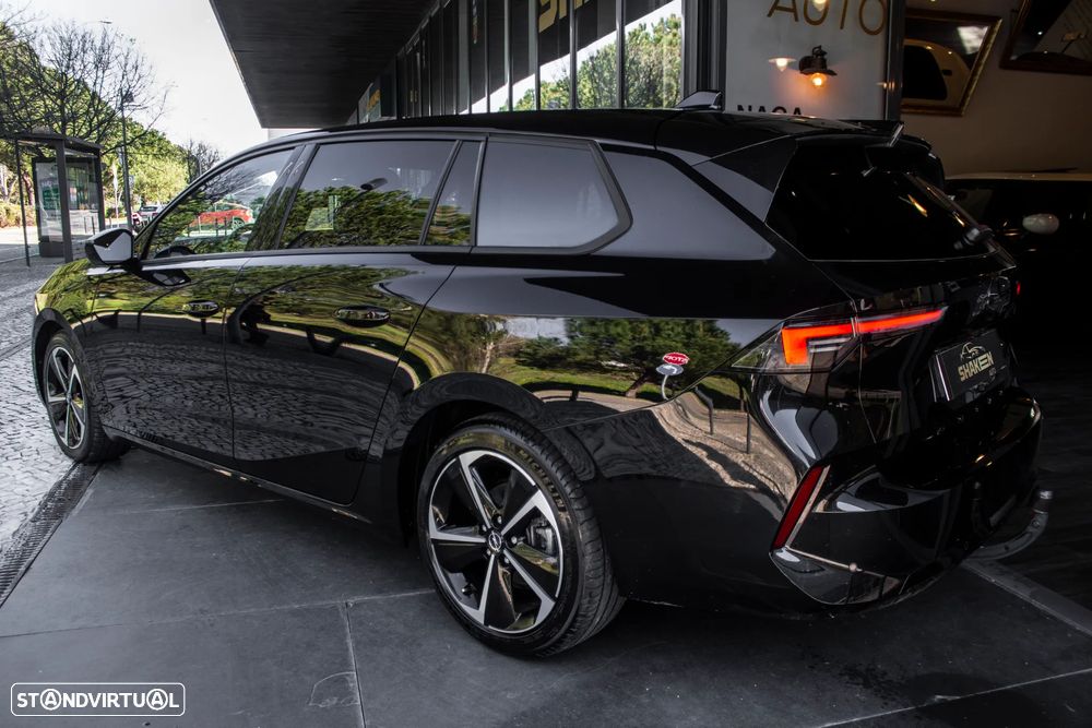 Opel Astra Sports Tourer 1.2 Turbo Auto GS Line - 3