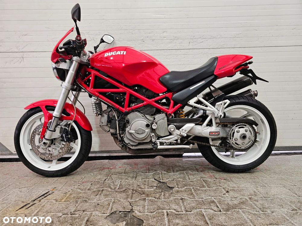 Ducati Monster - 1
