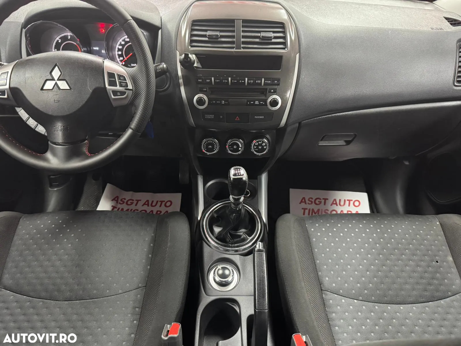 Mitsubishi ASX - 8