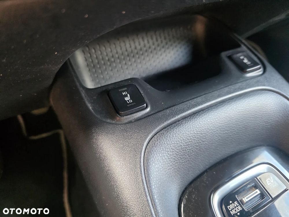 Toyota Corolla 1.8 Hybrid Style - 21