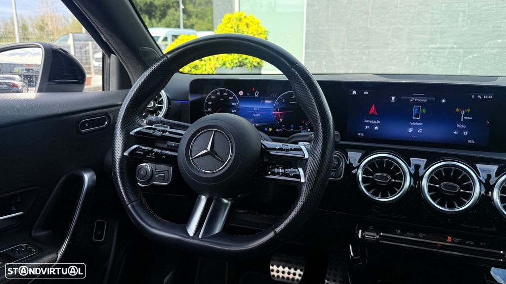 Mercedes-Benz A 200 Limousine d AMG Line Aut. - 15