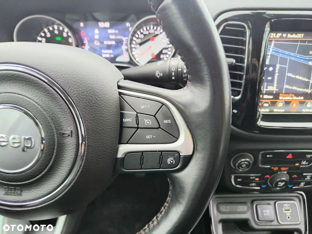Jeep Compass 1.3 TMair Limited FWD S&S - 23