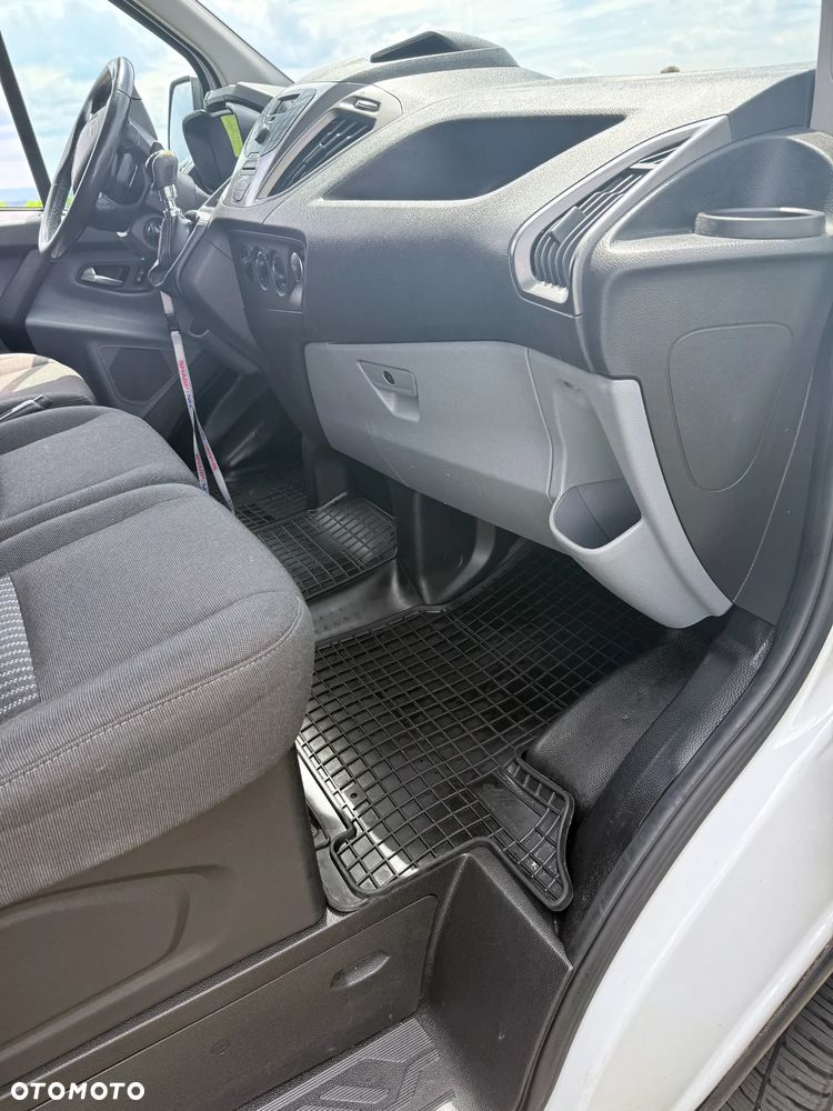 Ford TRANSIT - 8