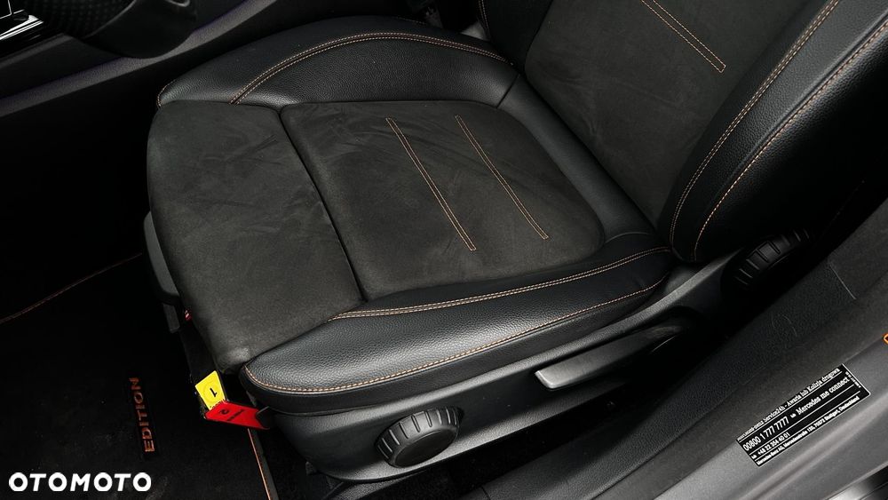 Mercedes-Benz CLA 220 4-Matic Edition 1 7G-DCT - 13