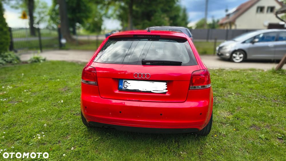 Audi A3 3-drzwiowe 2.0 TDI DPF Ambition S tronic - 3