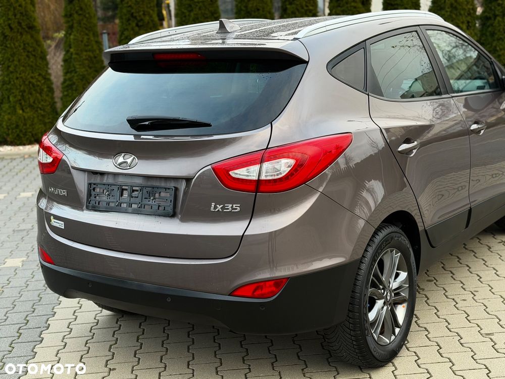 Hyundai ix35 1.6 2WD Fifa World Cup Edition - 27