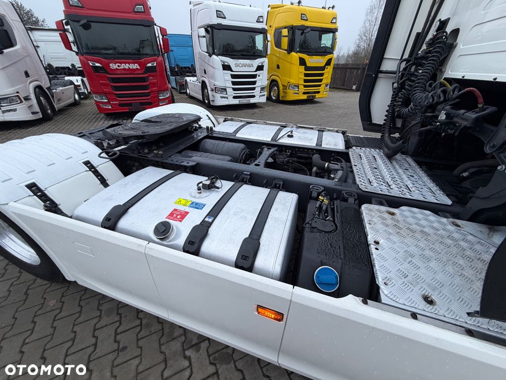 Scania S450 2020/21 ASO kontakt TV cała na poduszce z Niemiec - 23