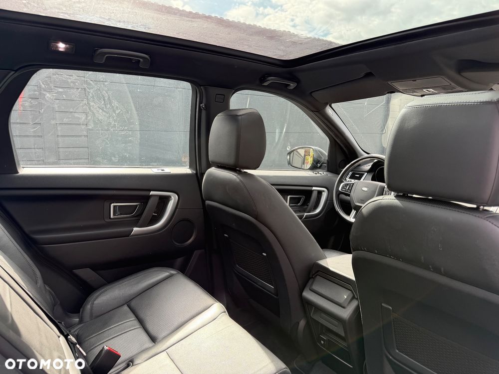 Jaguar F-Pace - 8