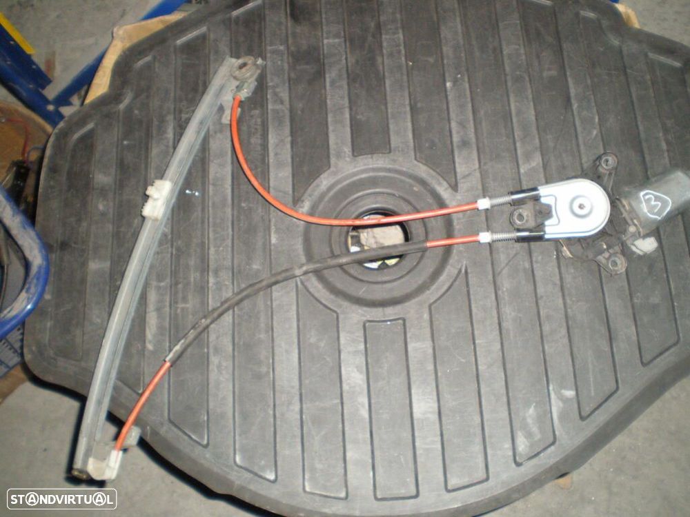 Elevador Com Motor 111049 400393D CITROEN SAXO 1997 3P FD - 2