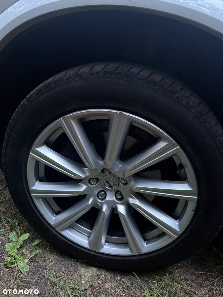 Volvo XC 90 D5 SCR AWD Inscription 7os - 9