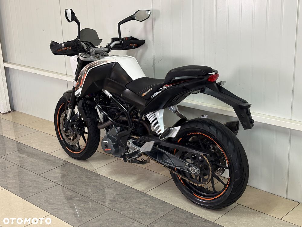 KTM Duke 390 - 6