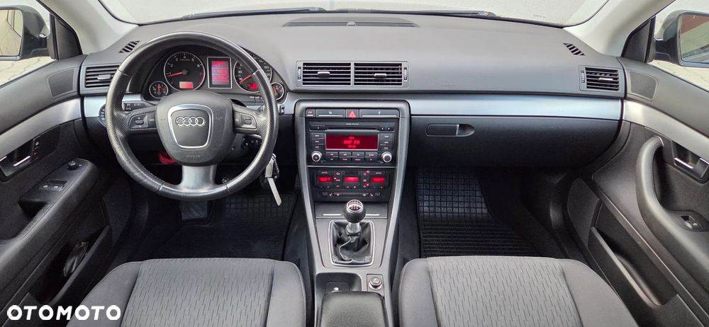 Audi A4 Avant - 17