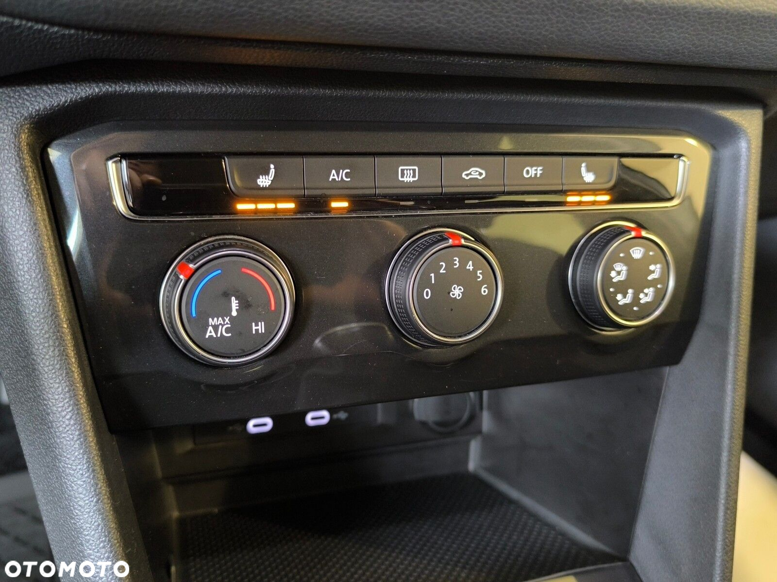 Volkswagen Tiguan - 17
