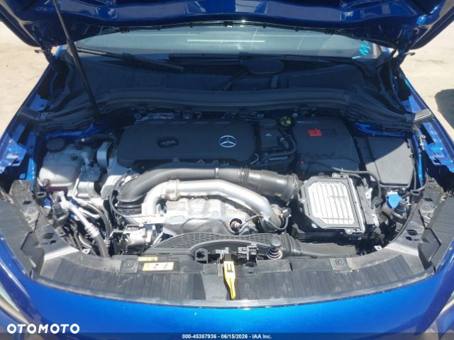 Mercedes-Benz GLA 250 4Matic 8G-DCT AMG Line - 13