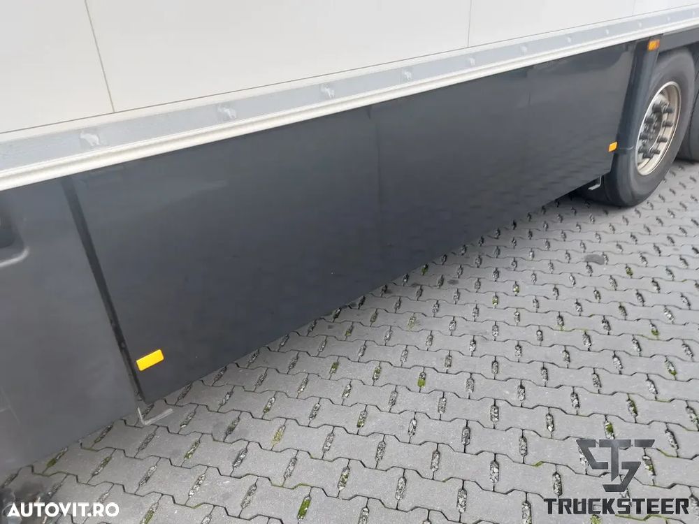 Schmitz Cargobull SKO24 - 17