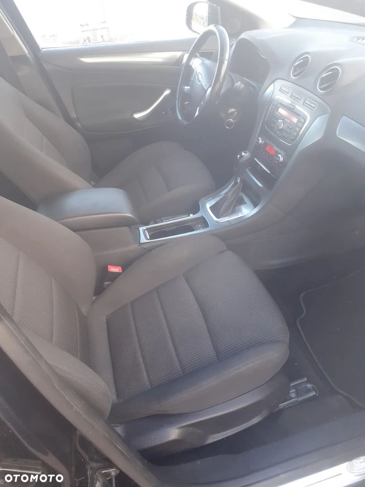 Ford Mondeo 2.0 TDCI Titanium - 9