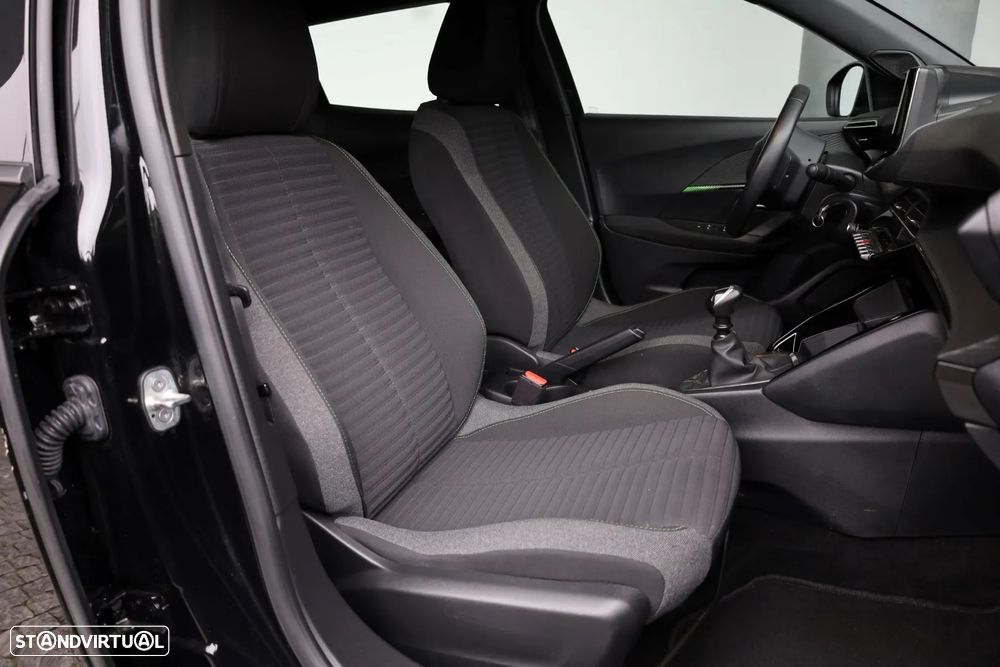 Peugeot 2008 1.2 PureTech Active - 43