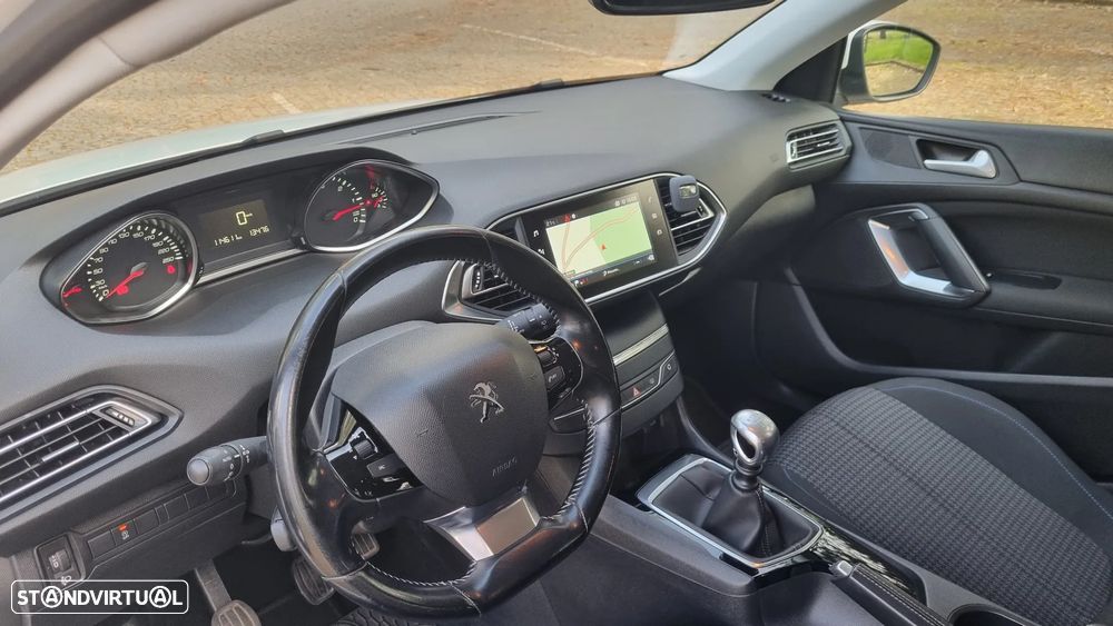 Peugeot 308 SW 1.5 BlueHDi Style - 14