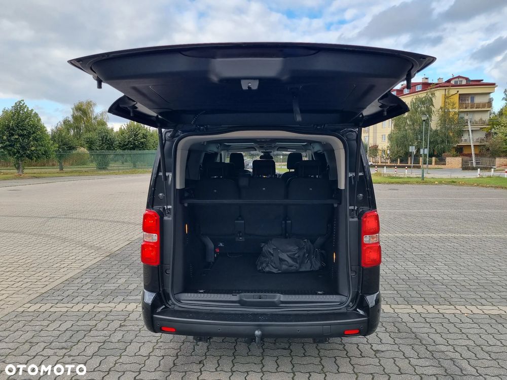 Toyota Proace Verso 2,0-l-D-4D L2 (8-Si.) Autm Family Comfort - 11