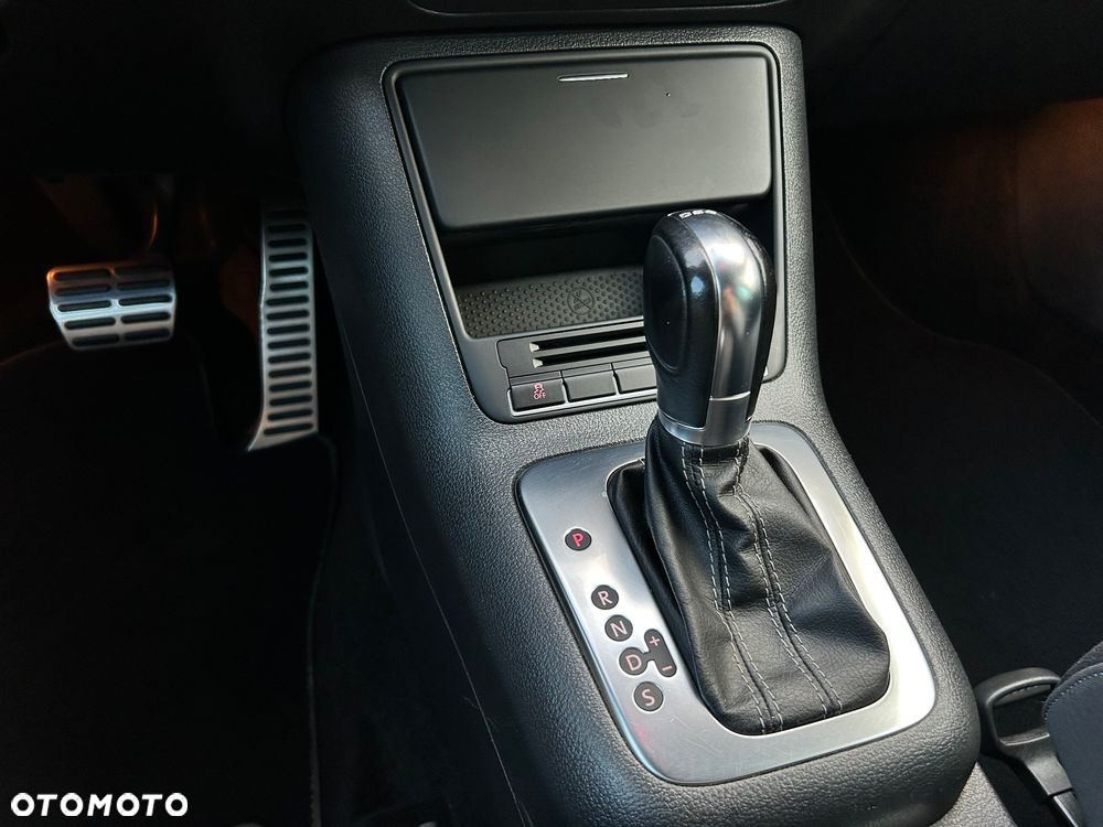 Volkswagen Golf Plus 1.6 TDI DPF DSG Style - 22