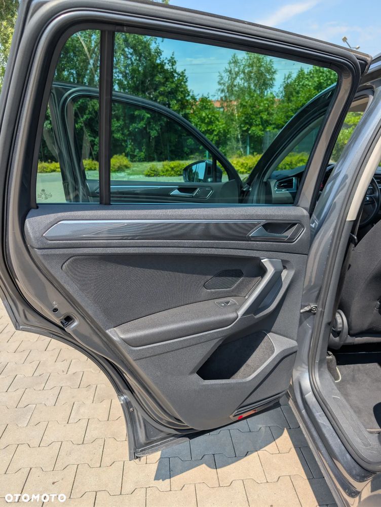 Volkswagen Tiguan 2.0 TSI BMT 4Mot Highline DSG - 27