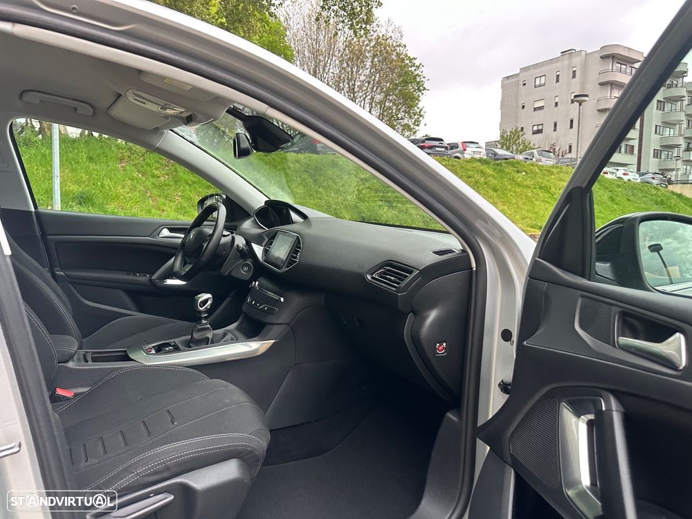 Peugeot 308 e-HDi FAP 115 Stop&Start Allure - 36