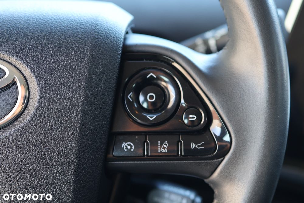 Toyota Prius Hybrid - 9