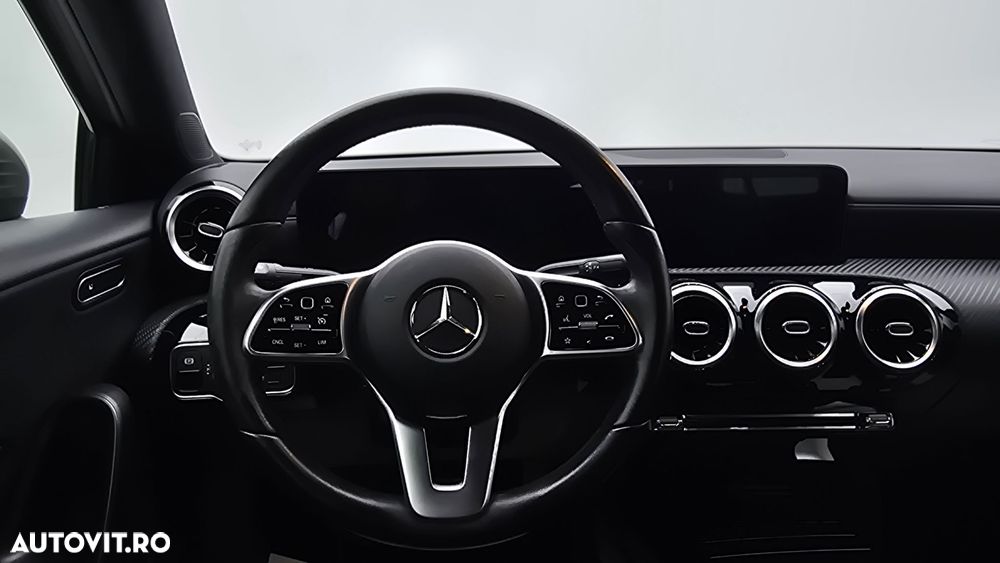 Mercedes-Benz A - 15