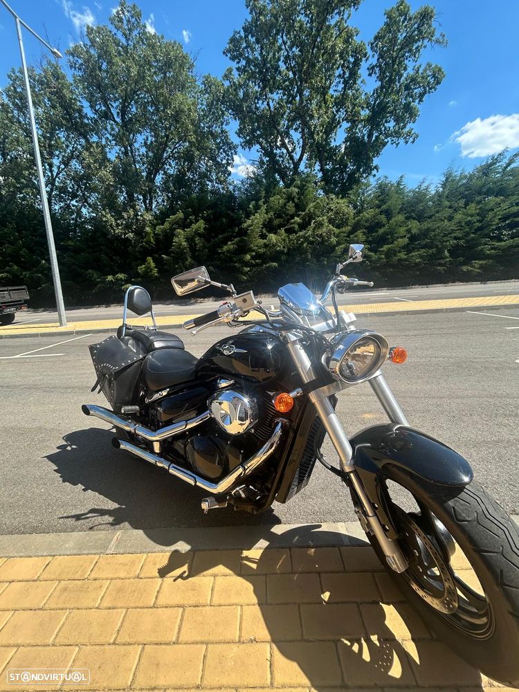 Suzuki Intruder M800 - 5