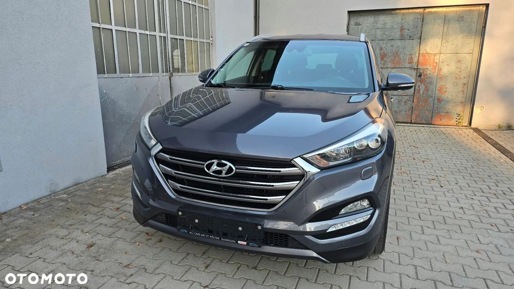 Hyundai Tucson 2.0 CRDI Comfort 4WD - 10