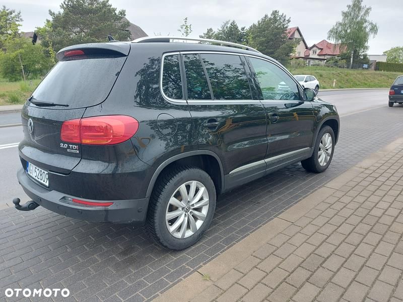 Volkswagen Tiguan 2.0 TDI DPF 4Motion BlueMotion Technology DSG Sport & Style - 4