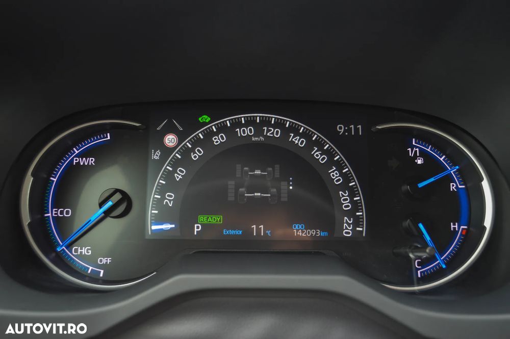 Toyota RAV4 2.5 4x4 Team Deutschland - 21