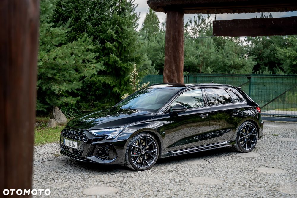Audi RS3 Sportback TFSI Quattro S tronic - 4