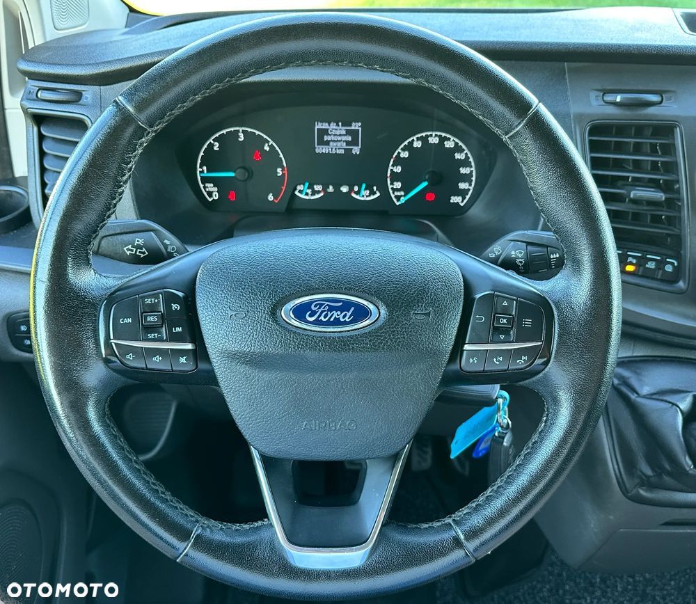Ford TRANSIT CUSTOM - 14