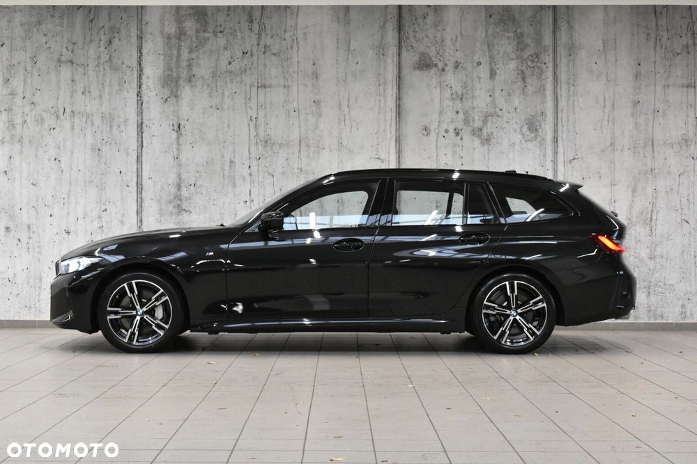 BMW Seria 3 330i xDrive M Sport sport - 3