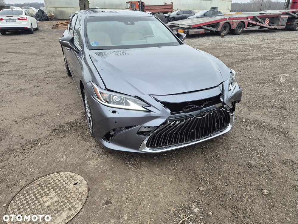 Lexus ES 300h Business Line - 5