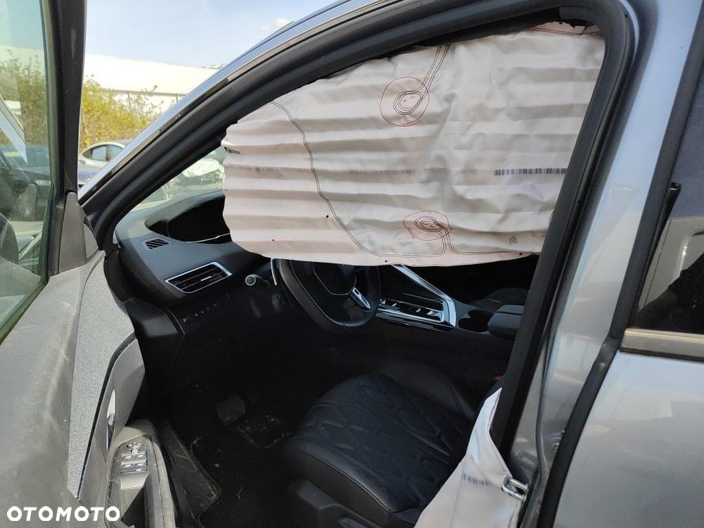 Peugeot 3008 1.6 PureTech Hybrid PHEV Allure Pack S&S EAT8 - 10