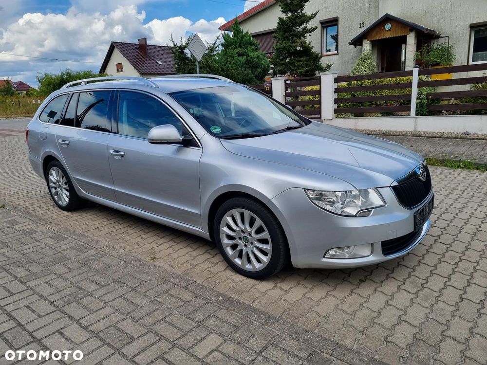 Skoda Superb 2.0 TDI Elegance - 2