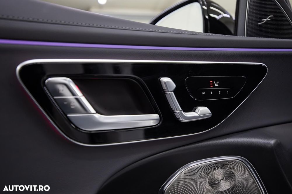 Mercedes-Benz E - 30
