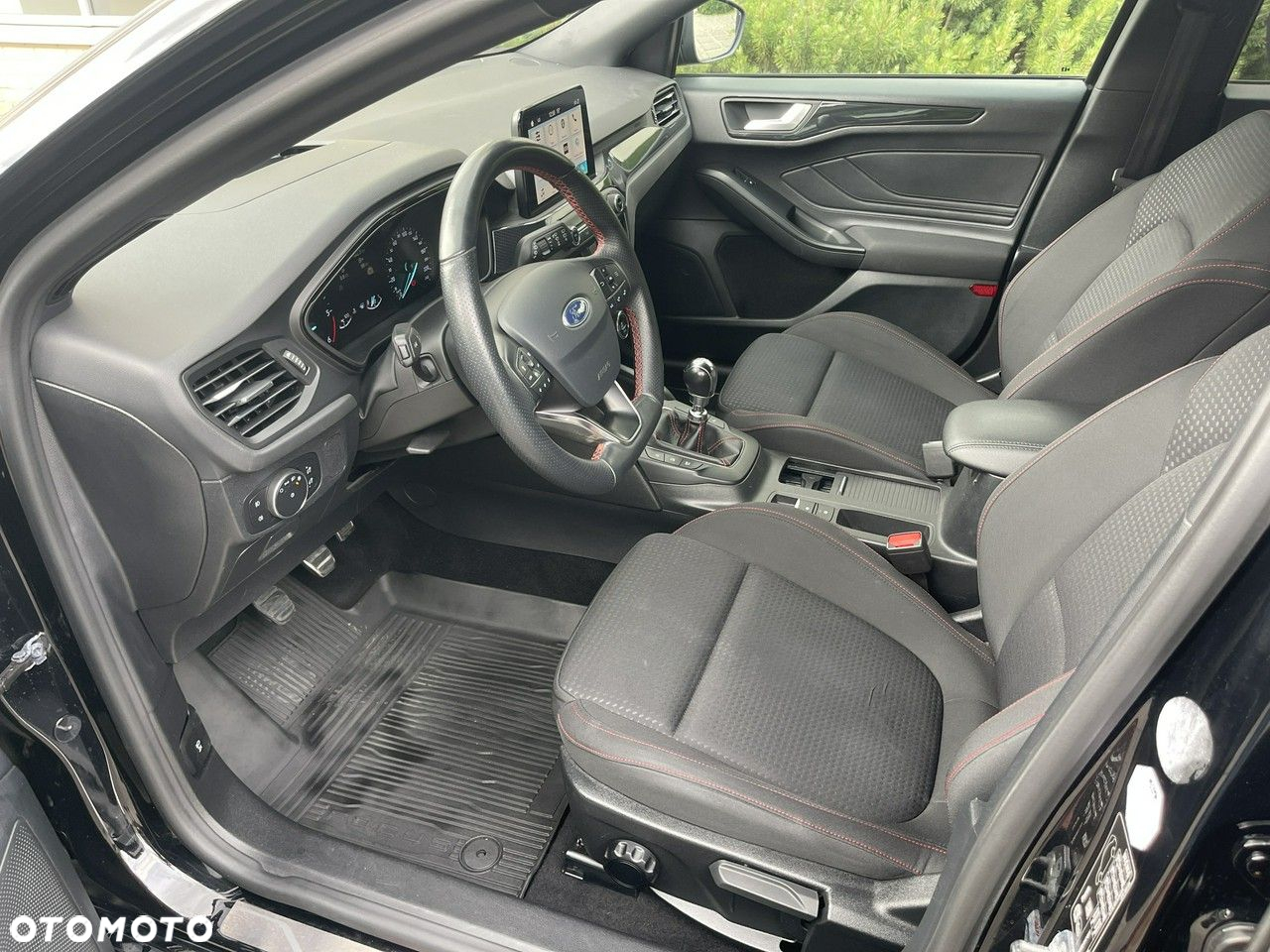 Ford Focus - 24