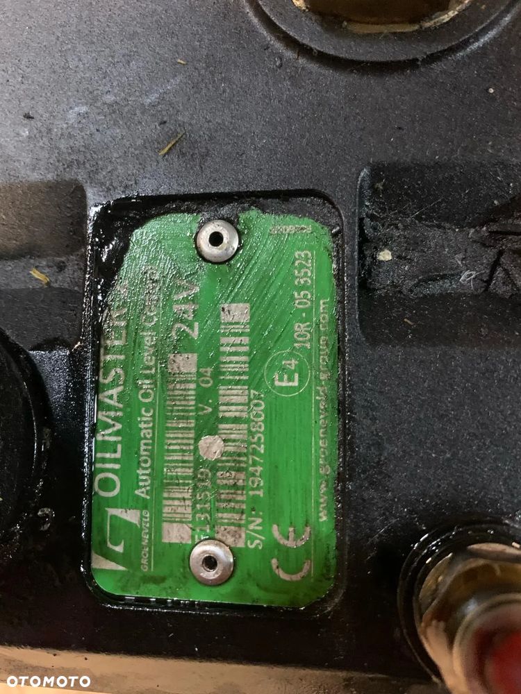 Centralne smarowanie GROENEVELD OILMASTER 24V F131519 - 2