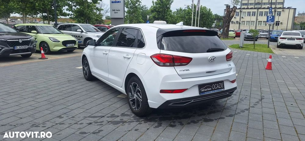 Hyundai i30 1.5 110CP 5DR M/T Highway - 6