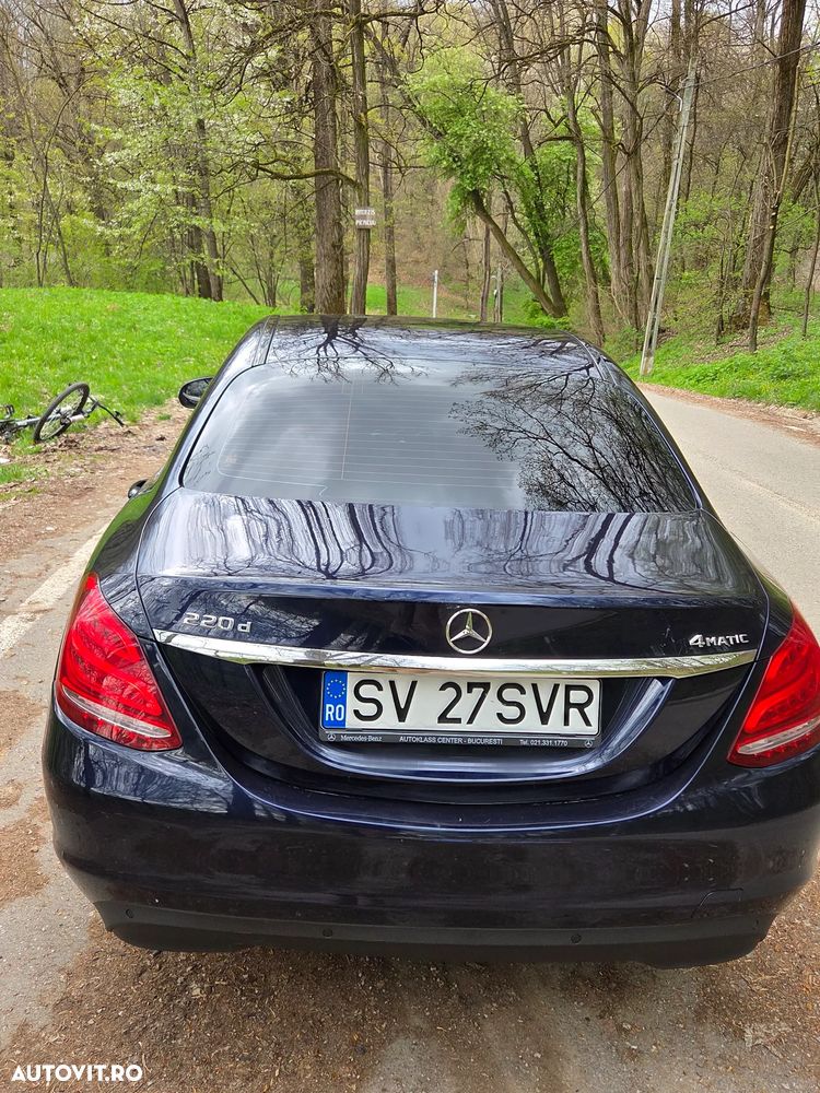 Mercedes-Benz C 220 d 4MATIC Aut. - 12