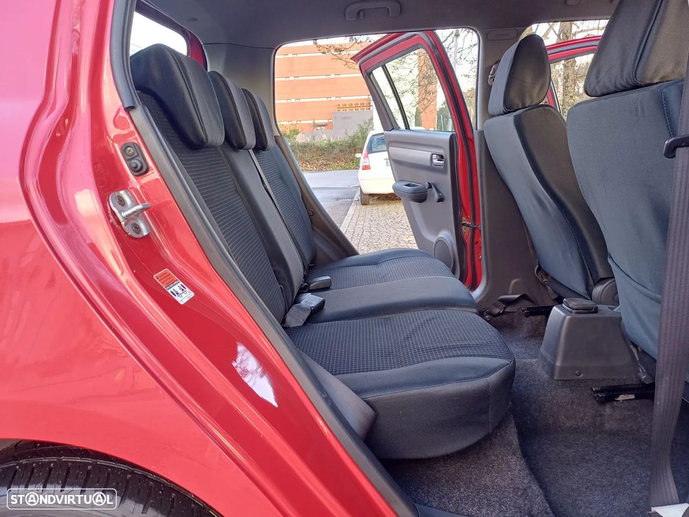 Suzuki Swift 1.3 DDiS GL - 36