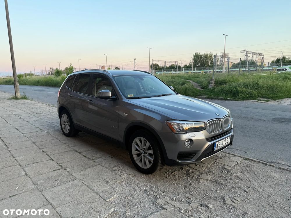 BMW X3 xDrive28i Sport - 2