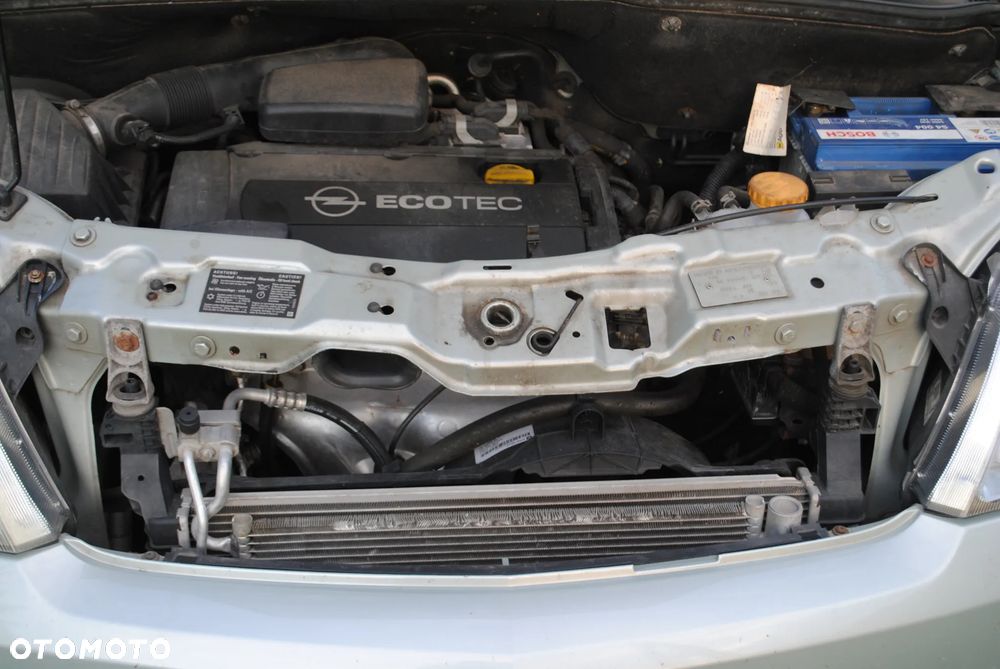 Opel Meriva 1.6 16V Easytronic Selection 110 Jahre - 8