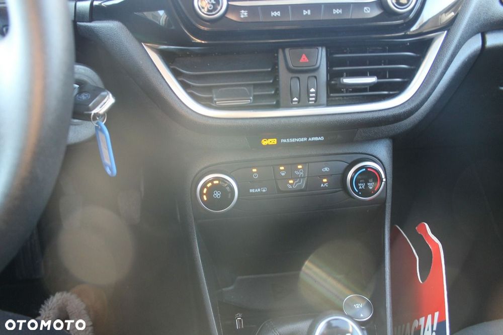 Ford Fiesta - 17