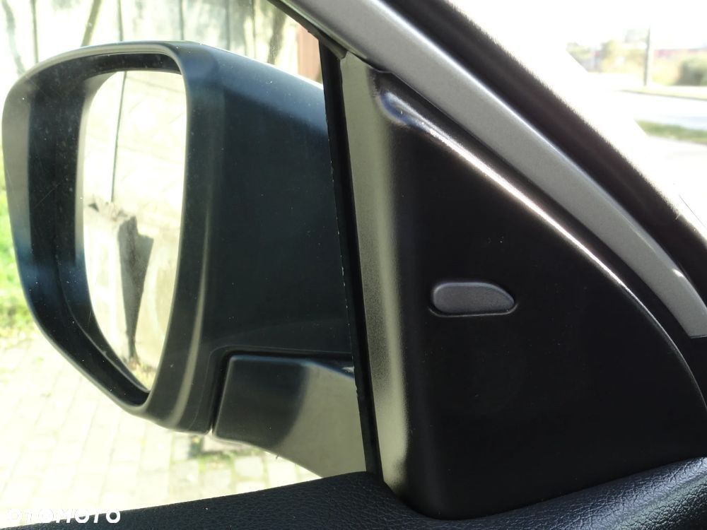 Nissan Qashqai 1.3 DIG-T Tekna - 24