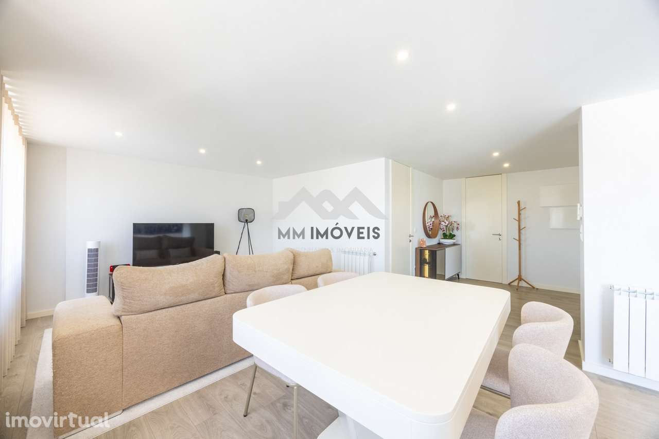 Apartamento T2+1 | 2 Frentes | 2022 | Jardim | Garagem | Arrumos - Grande imagem: 4/46