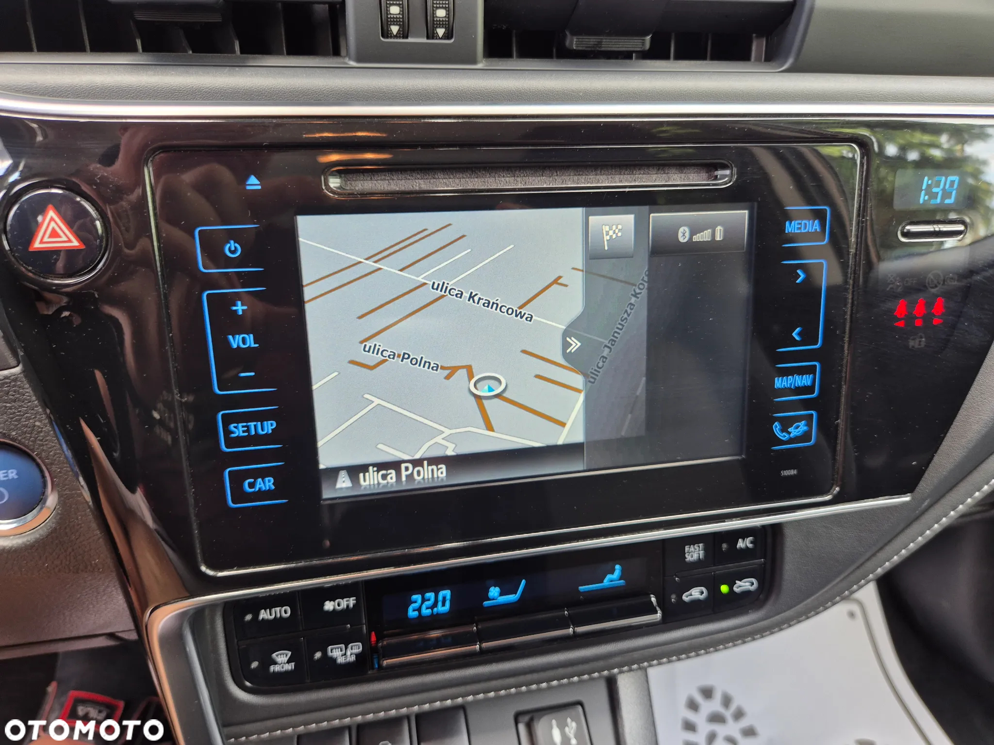 Toyota Auris 1.8 VVT-i Hybrid Automatik Design Edition - 17